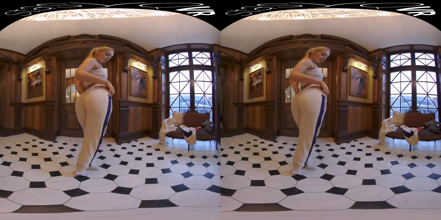 VR porn - Blondes Look Good in Anything - StasyQVR