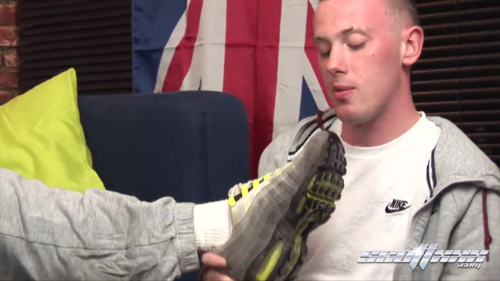 Stinky scally airmax licking 2015