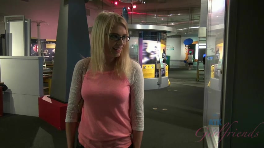 ATKGirlfriends video: Allie James wants you to take her to the science center