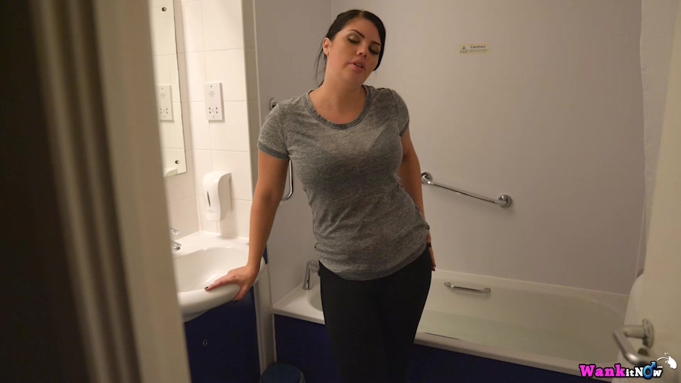 Kylie K - Secretly Wanking - Sexy Videos - WankitNow