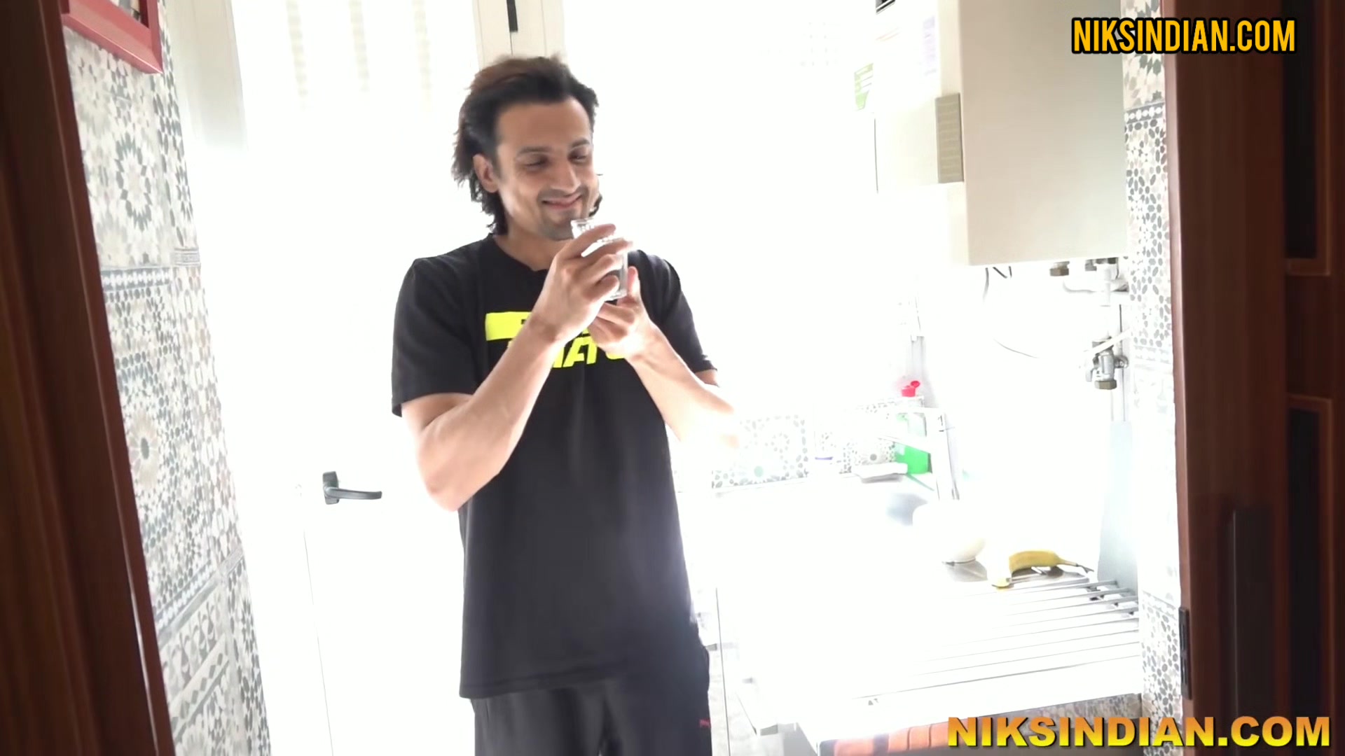 Makan Malik Ki Beti Ko Ghodi Bana Ke Choda