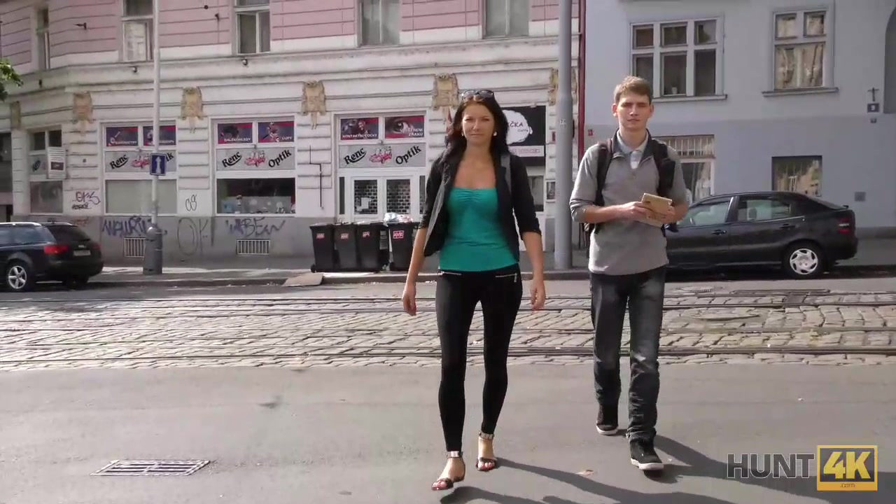 HUNT4K. Poor dude watches sexy girlfriend cheating on him for cash