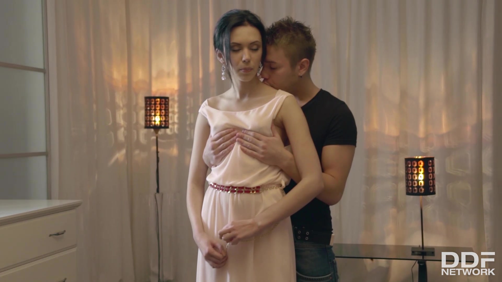 Midnight Blowjob Slave - PornWorld