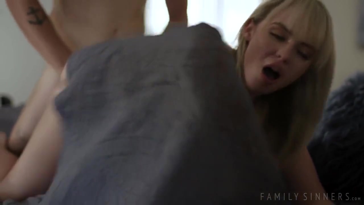 teen 18+ Stepsis Breathtaking Xxx Movie With Lilly Bell