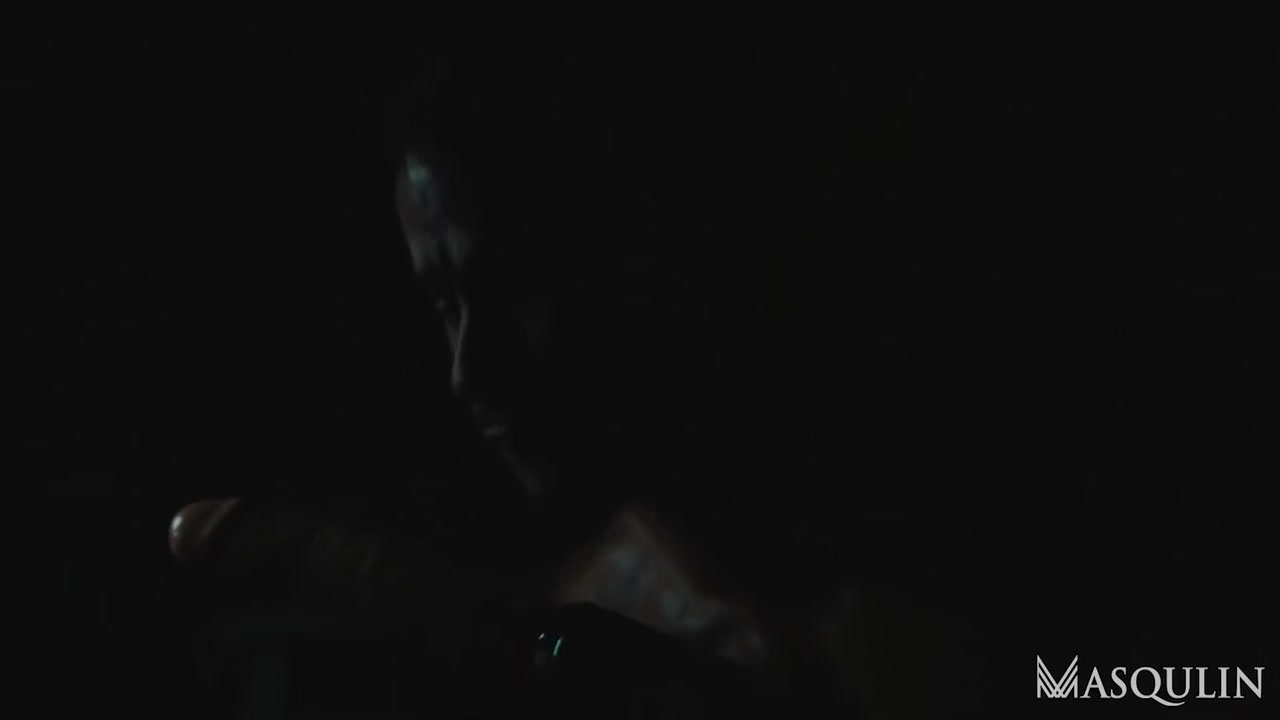 Trent King And Skyy Knox - A Darkened Electricians Delight