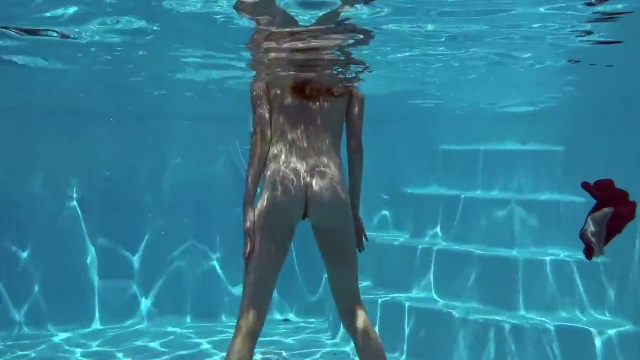 Fernanda Releve Pink Swimsuit Gymnast In The Pool