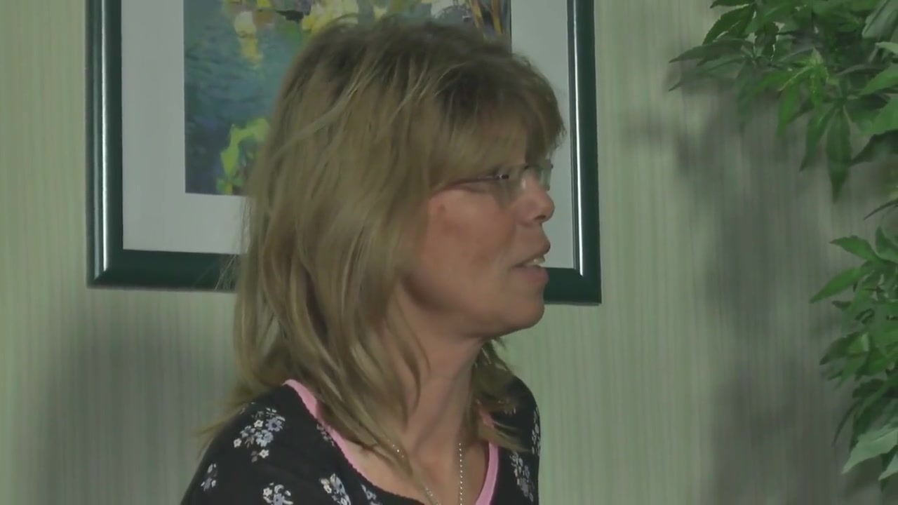 Spex Milf Gets Hard Fucked By Her Man