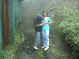 Couple take a hike and fuck outdoors