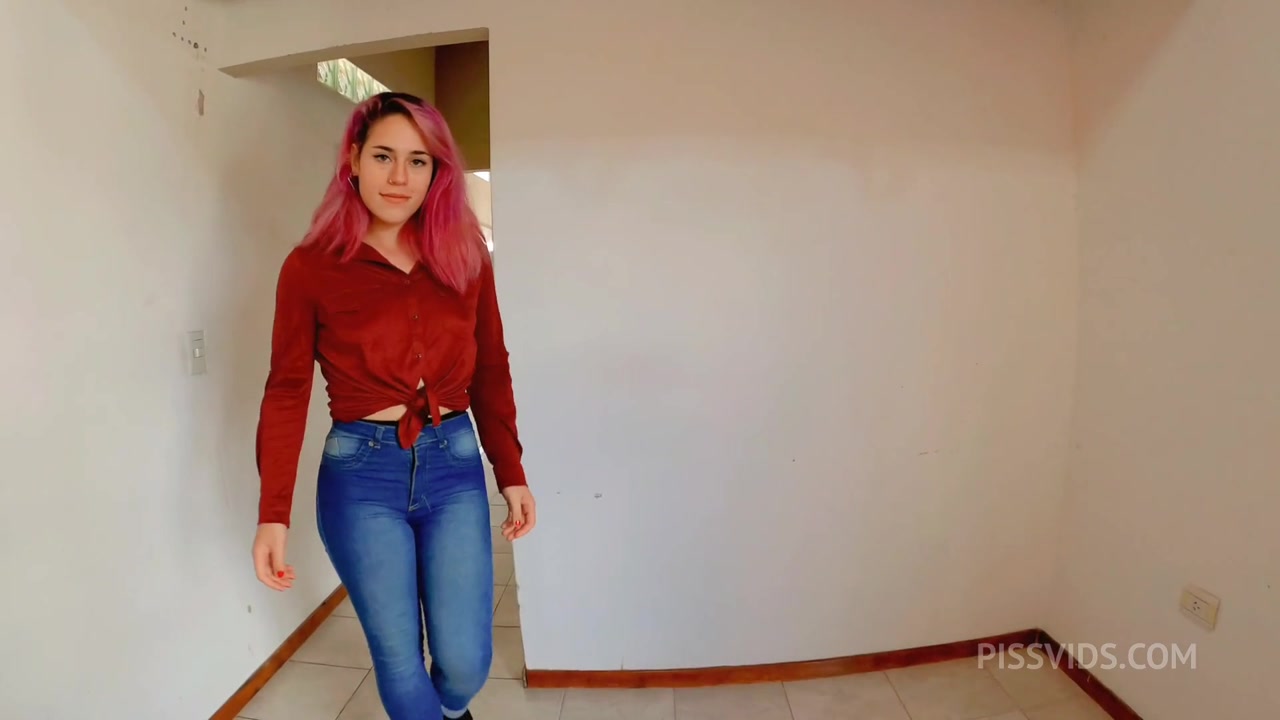 I pee, I couldn't hold it and I exploded with pee, my stepfather gives me even more pee!!! - PissVids