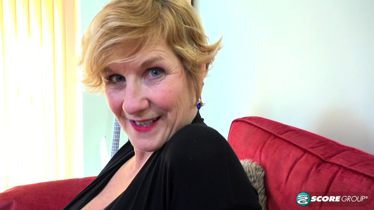The British MILF and her step-son - Cock4stepmom