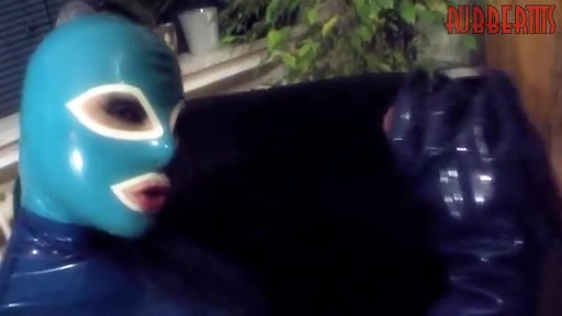 Ave: Blue Stroke Pt.2