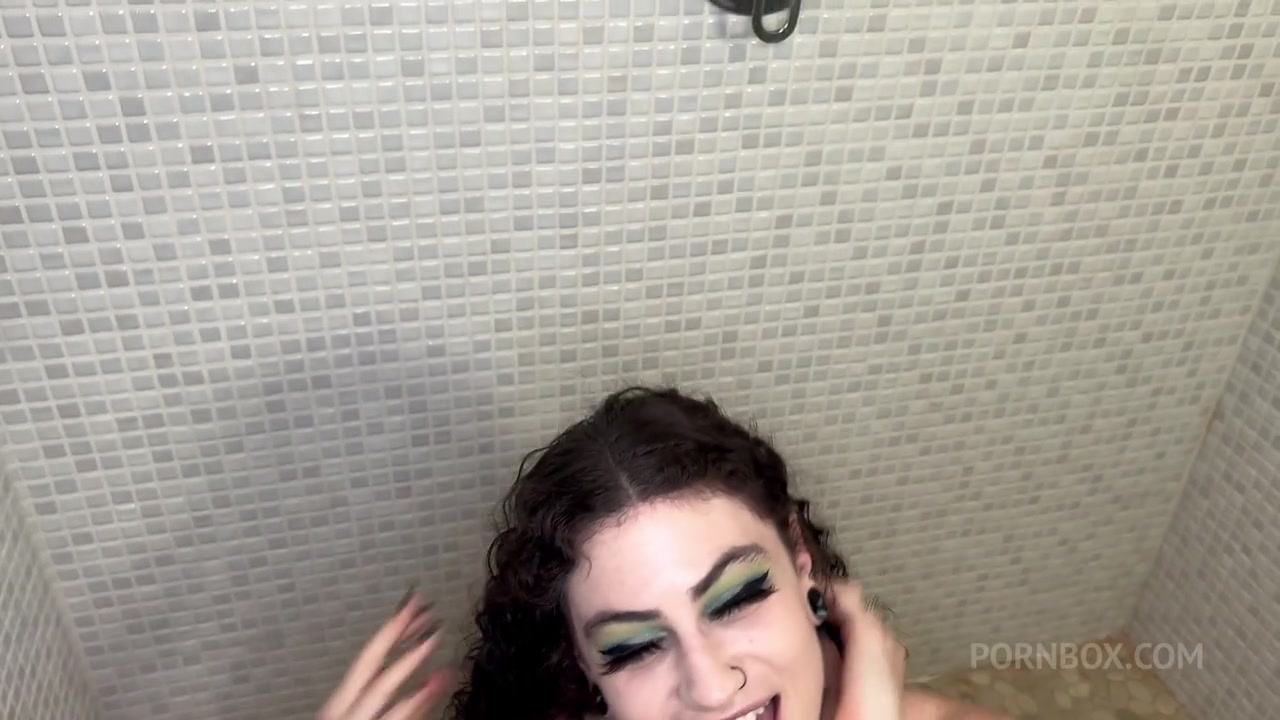 Rough Face Fucking and Golden Shower - PissVids