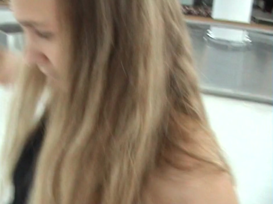 Ester in naughty amateur couple having sex on camera