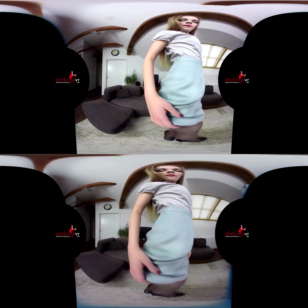 Alexis Crystal in Passion For Pantyhose Alexis Crystal - StockingsVR