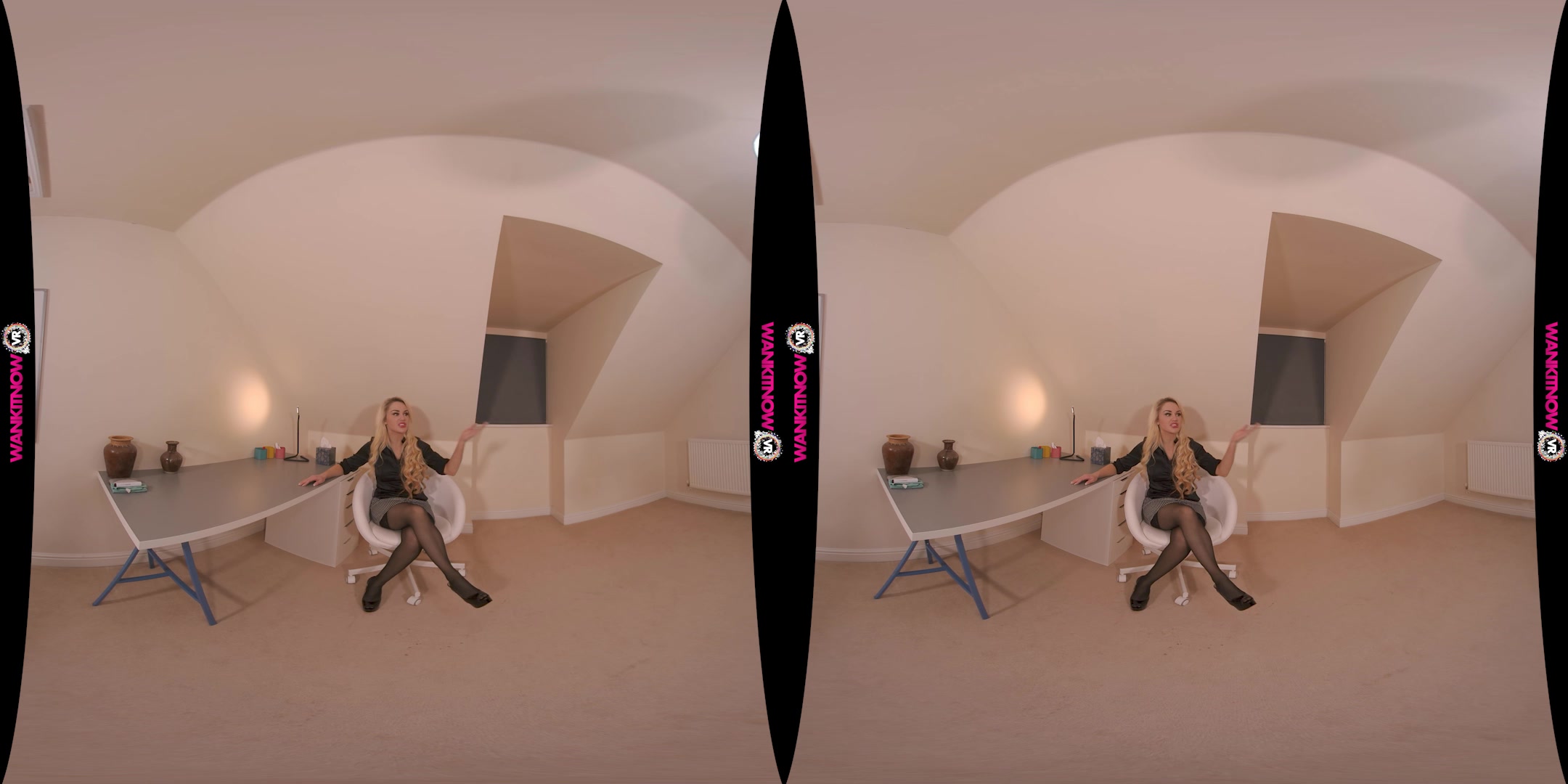 Wank Distraction featuring Ashley Jay - WankitNowVR