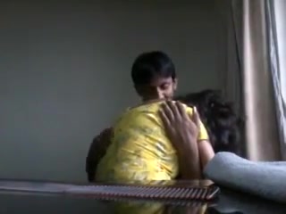 Desi boyfriend playing with juicy boobs of his girlfriend