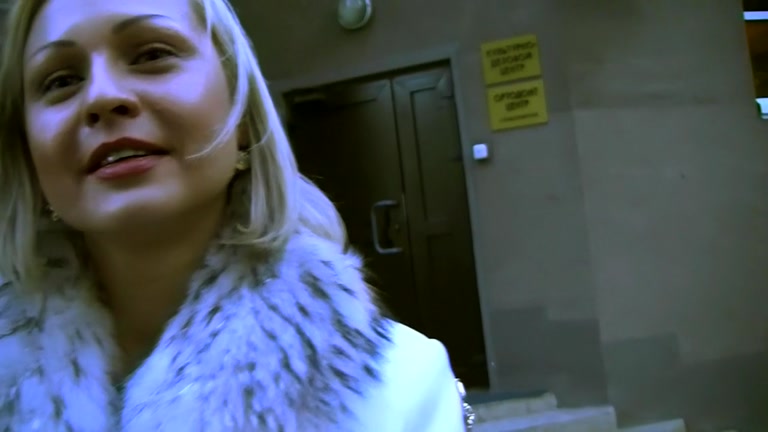 Blonde in crazy public fuck adventure