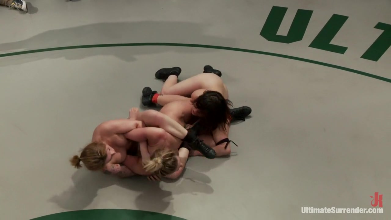 3pts separate these 4 girls in the final wrestling RDWho is going to open the can of whip ass?