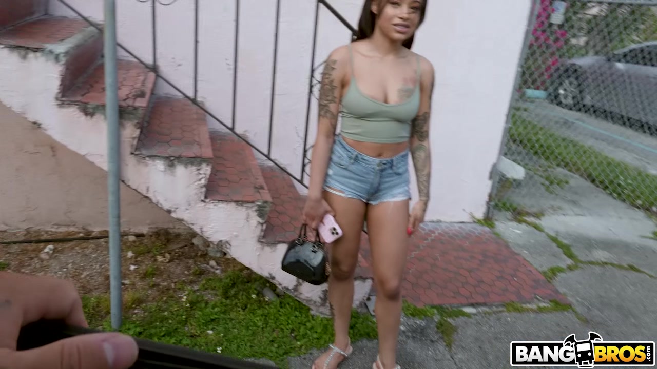Pussy Popping