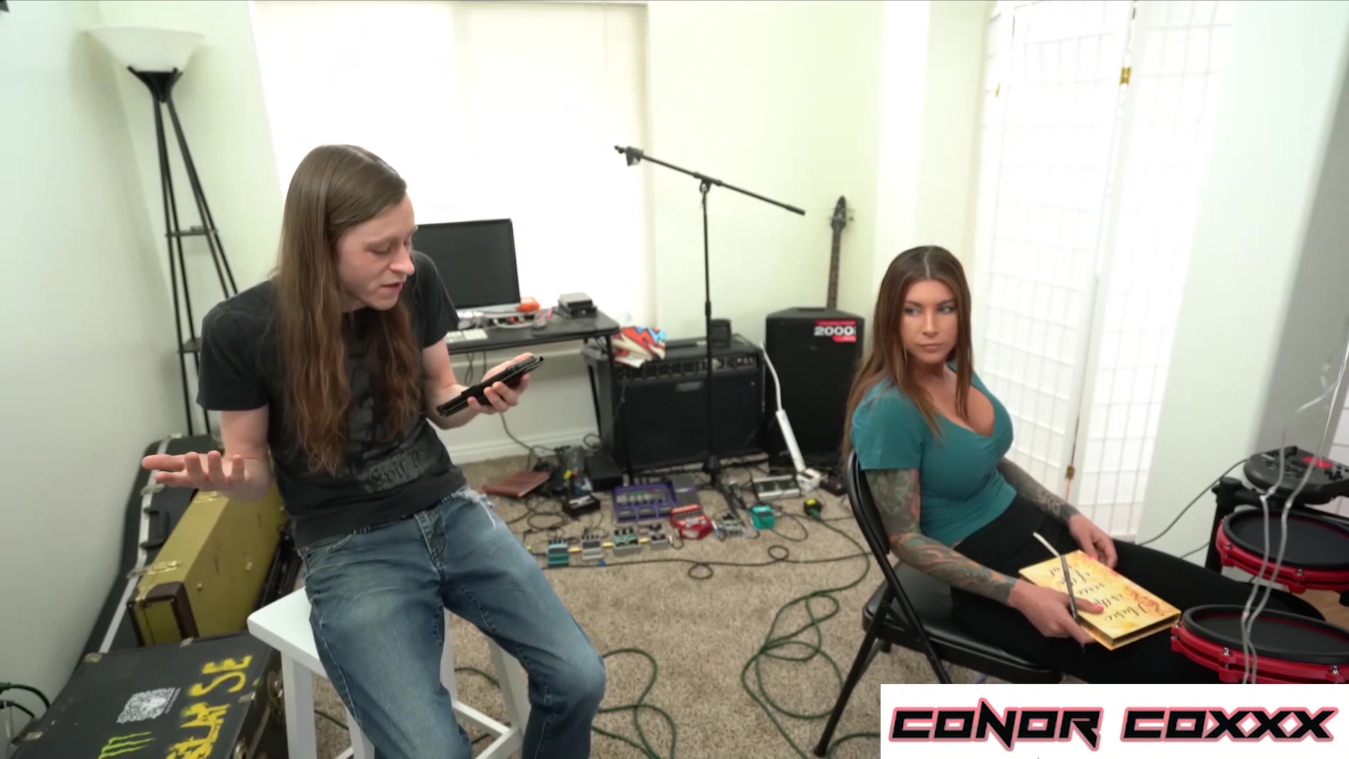 ConorCoxxx-Alt rocker becomes anal sex muse
