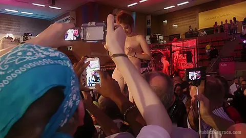 Little Whore Draws a Huge Crowd