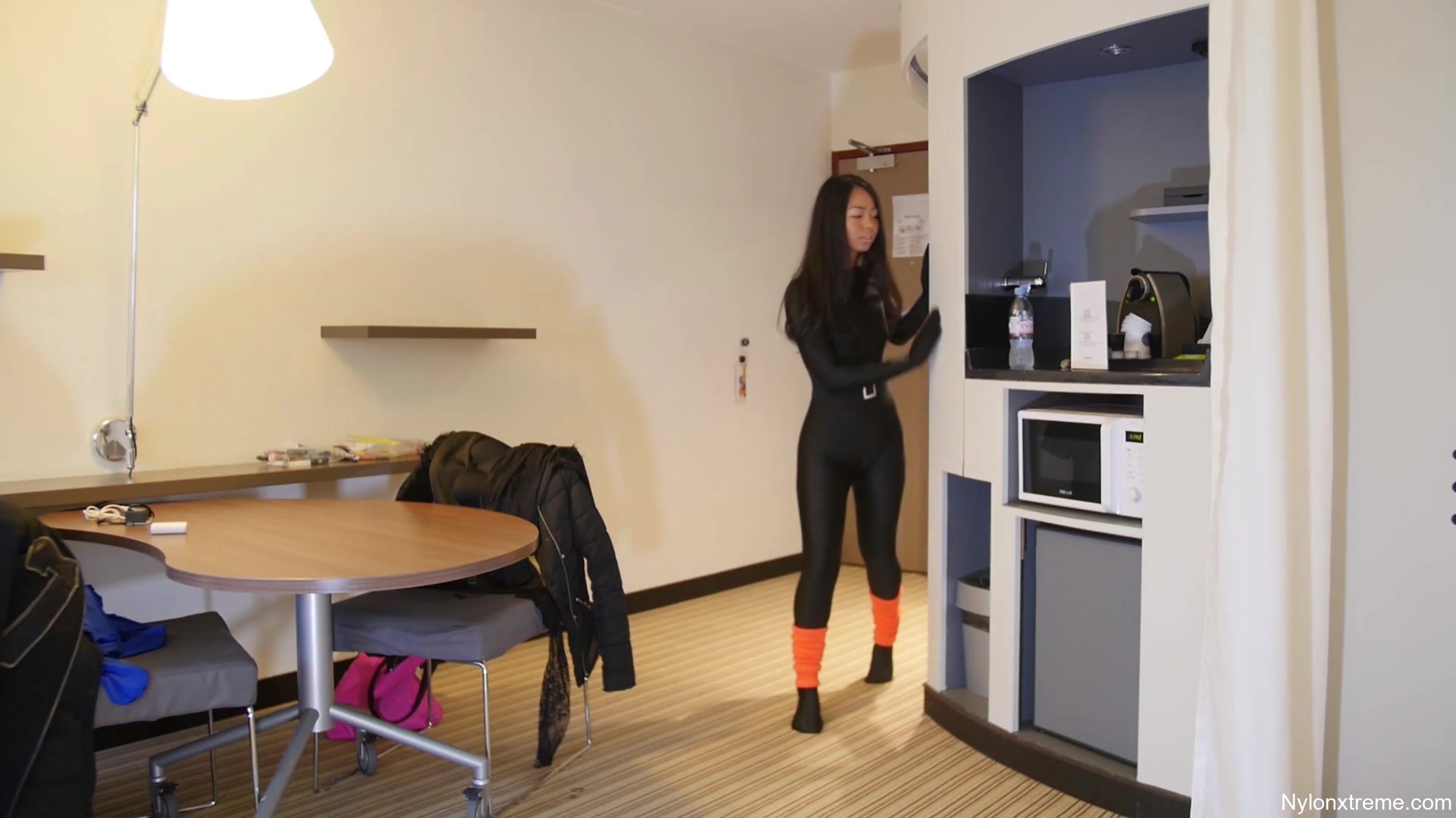 143 Jeruka Delmar Black Zentai Fucked - Sex Movies Featuring Sexy Tights