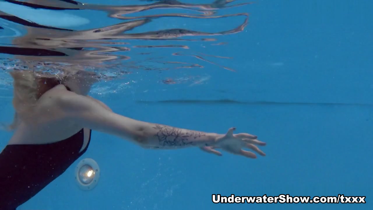 Mimi Cica Video - UnderwaterShow