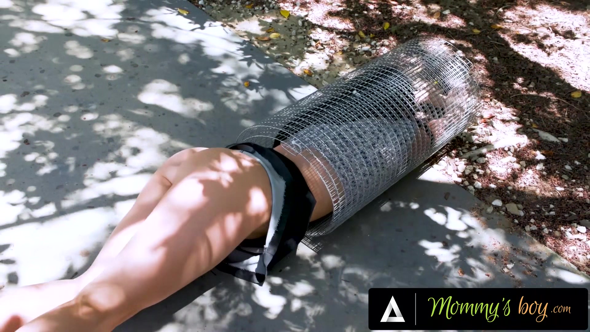 Step mommy'S BOY - Stacked MILF Gets Hard Fucked By Her Pervert Hung Gardener While Stuck In A Fence