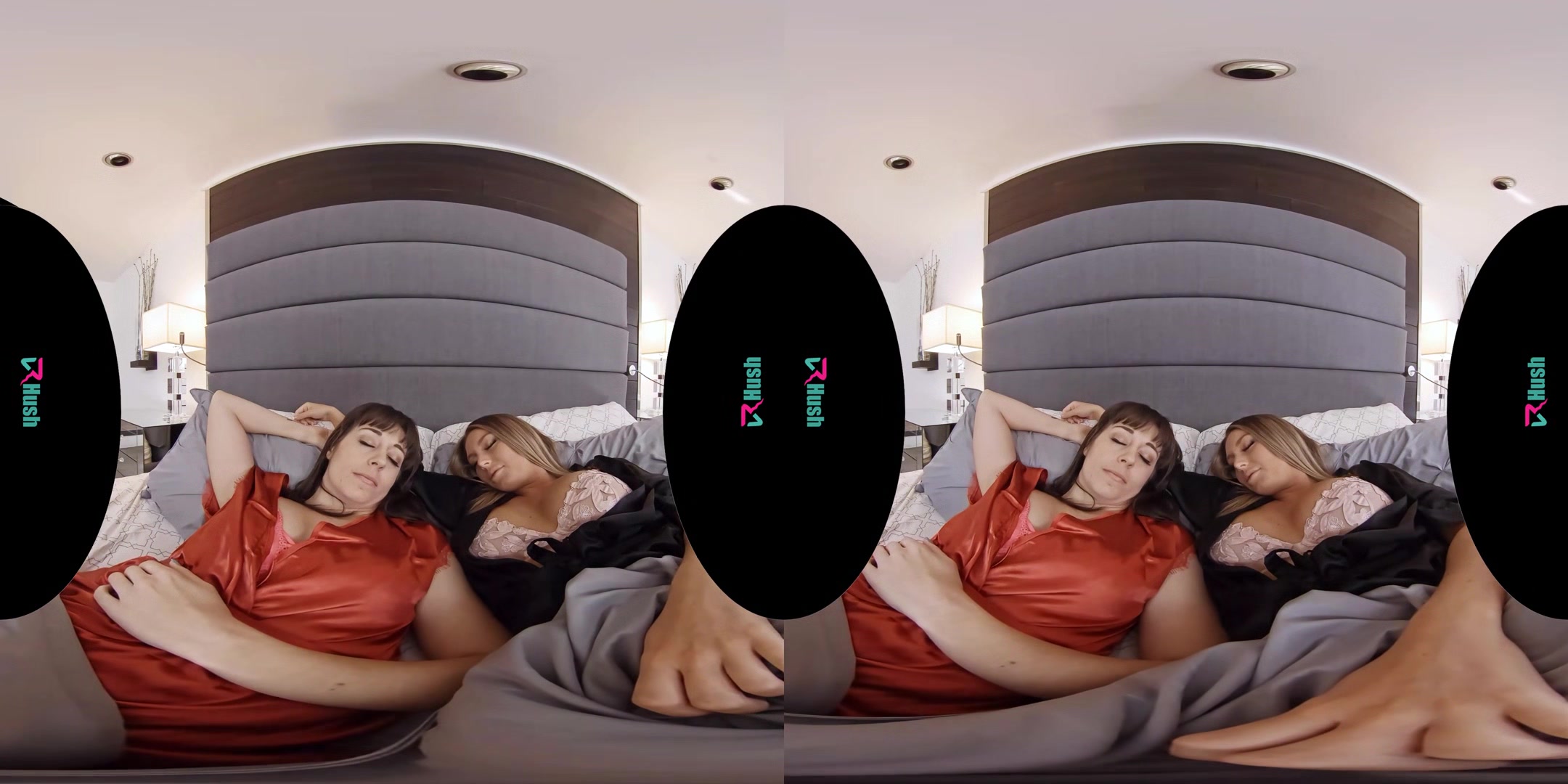 Kayley Gunner & Jenna Noelle - VRHush