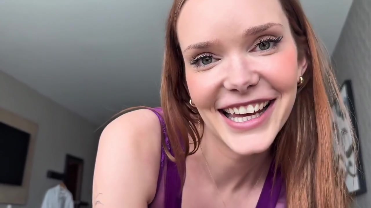 Sexo Duro, Chloe Foxxe And Christian Clay In The Hot Young Neighbor Sneaks Into My Room And I Punish Her With My Huge Cock