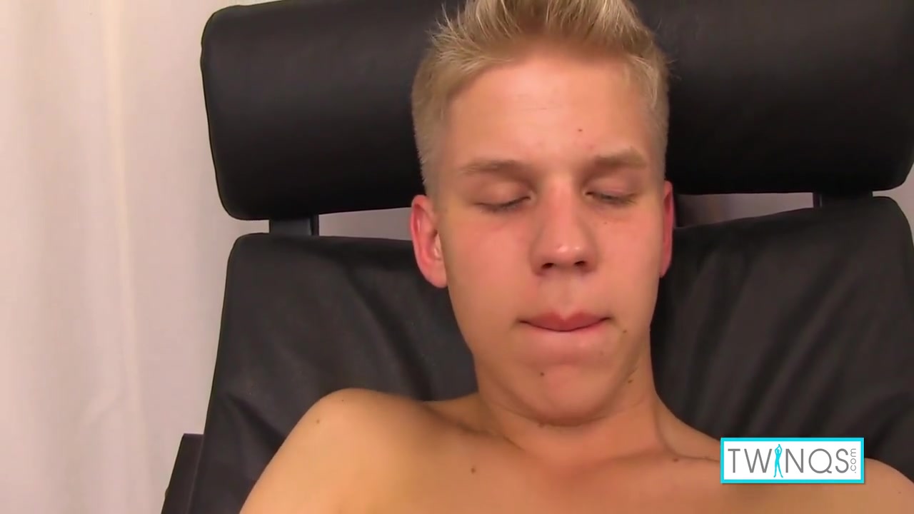 Kinky Blonde Matthew M Underwear Try-on And Thick Cum Shot!