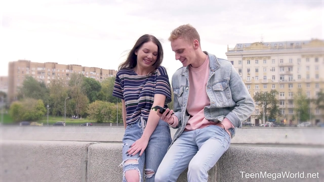 Bridge meeting leads to pussy - CreampieAngels