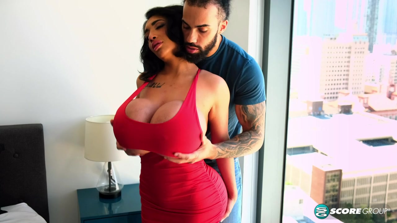 Mariza Rabbit: Big Tit Heat