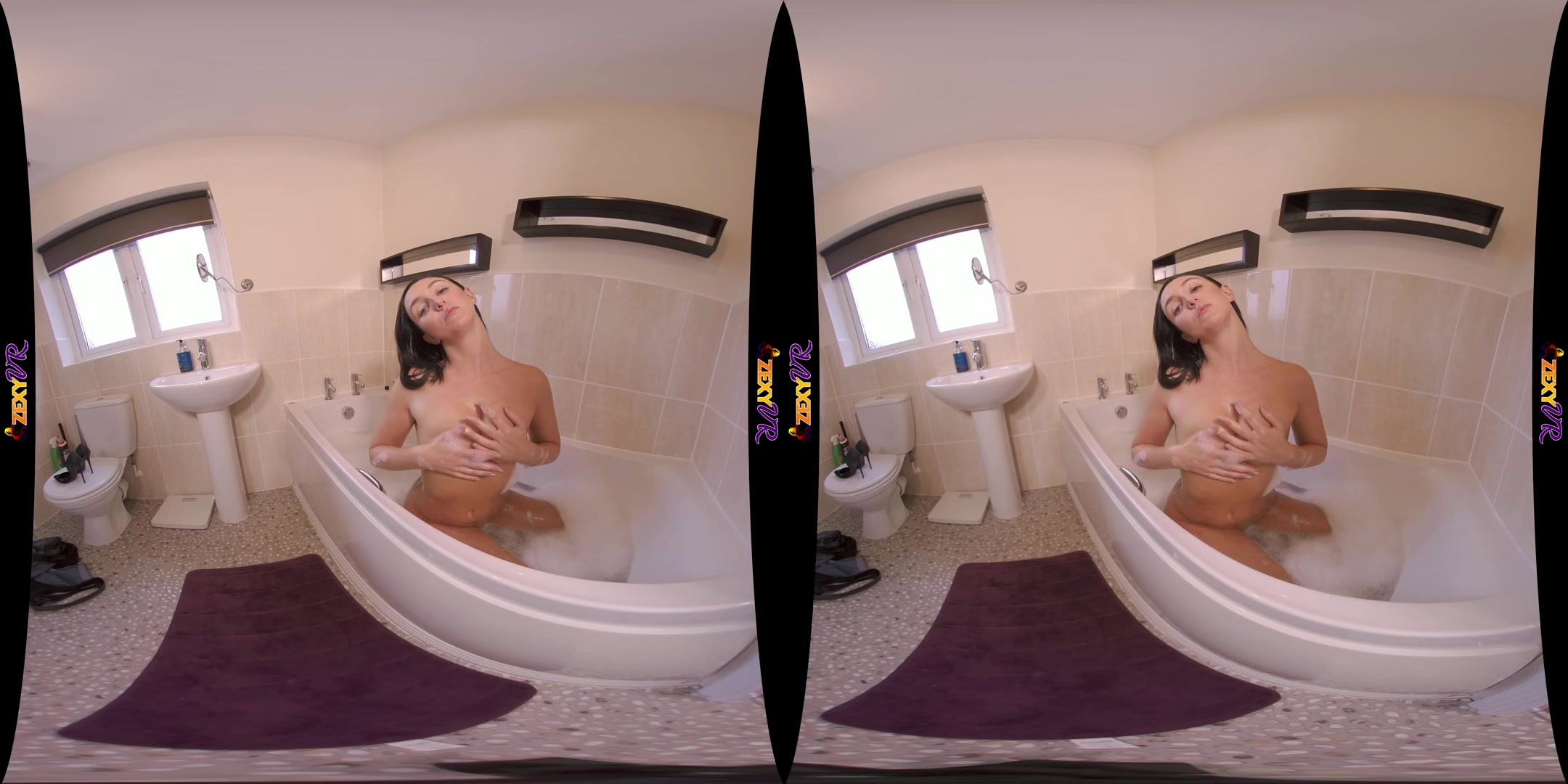 Strip & Soak - ZexyVR