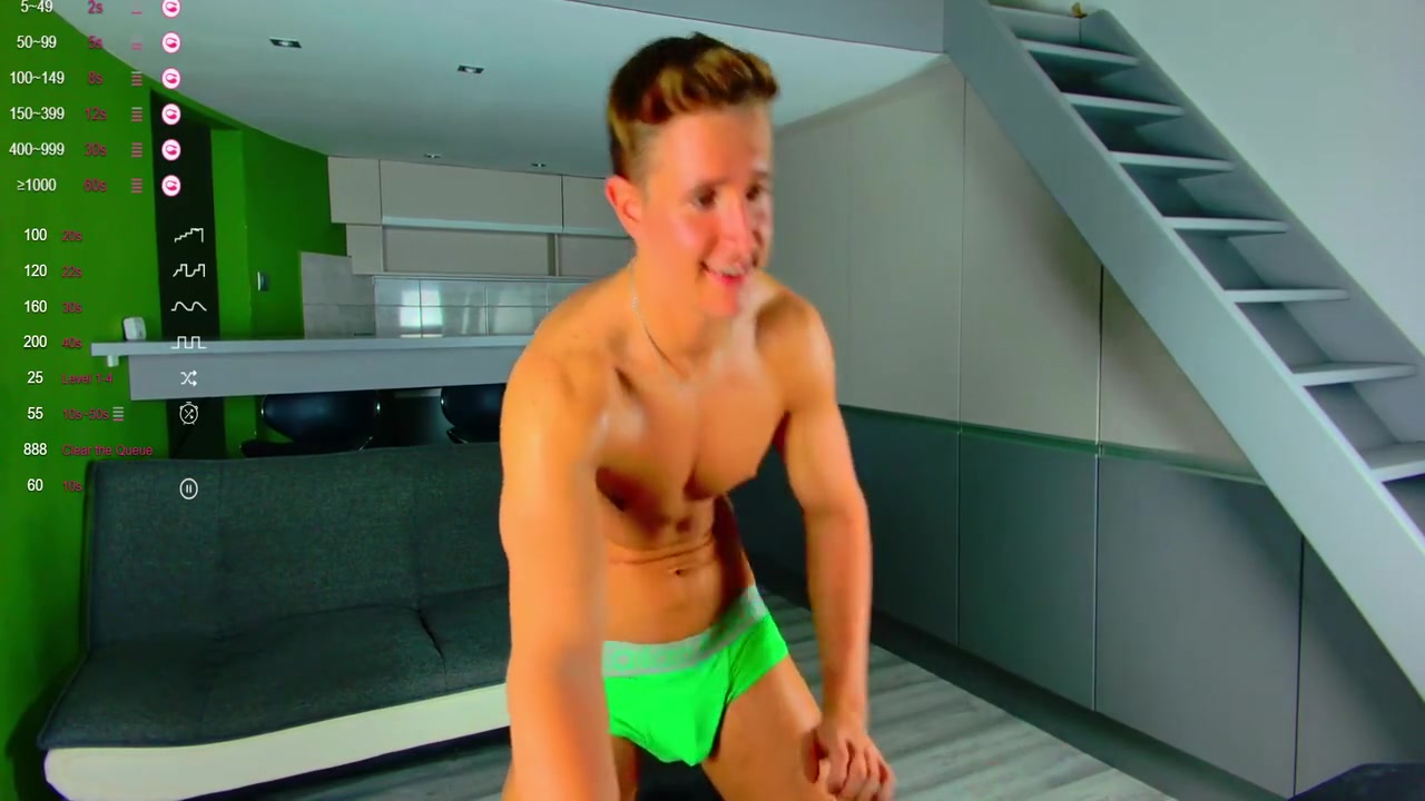 Gay Porn In Sexy Muscle Show - Christian Levine 8 Min