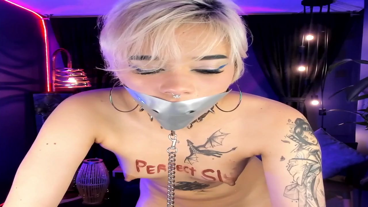 Slavegirl Camsession