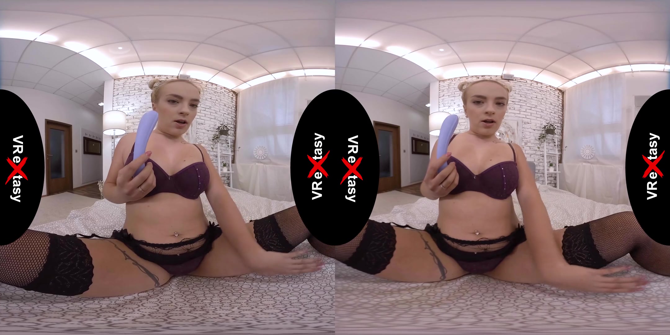 Jessica Diamond - Solo; Voluptuous teen 18+ Playing with her Pussy