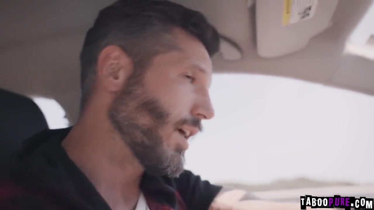 Kristen Sucked Mikes Raging Cock To Pay For Her Ride