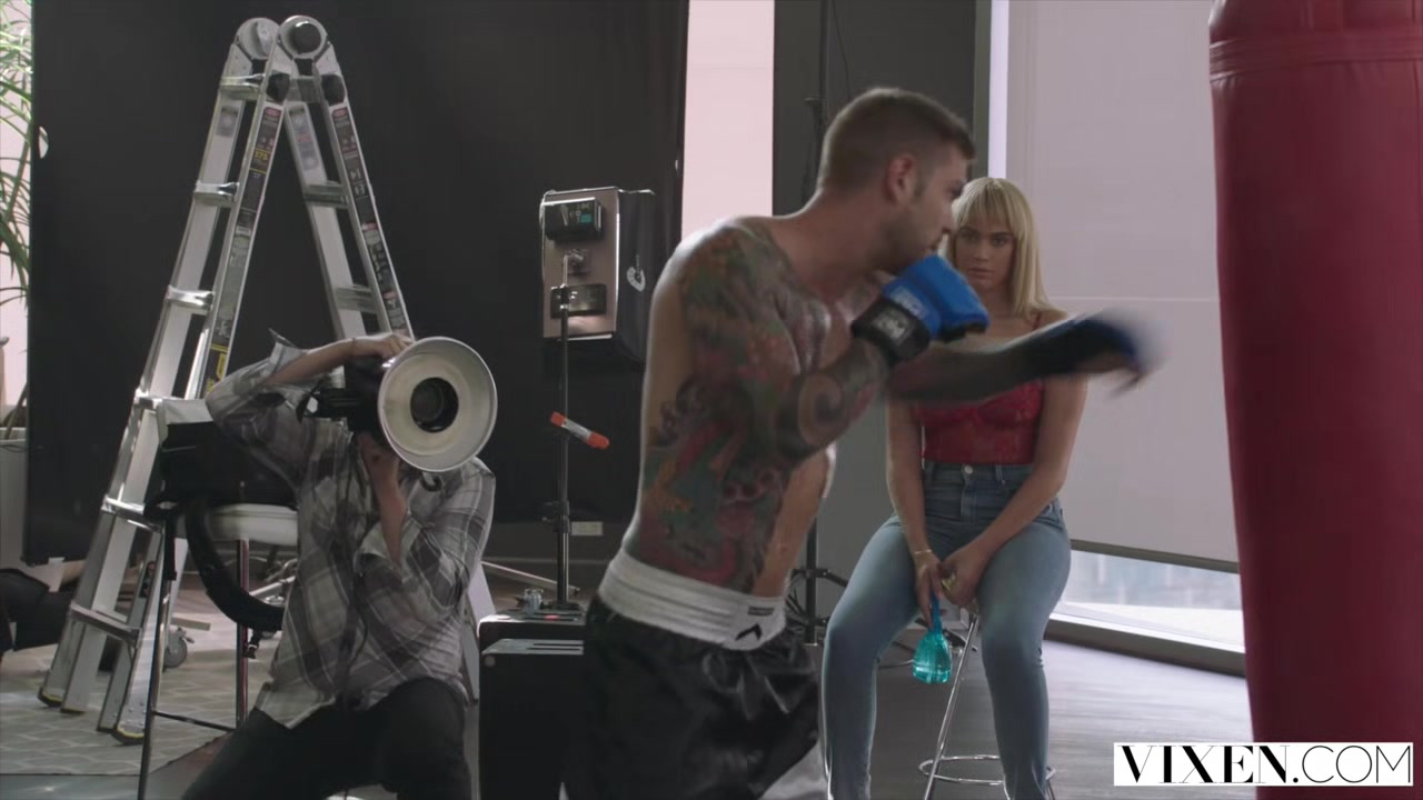 VIXEN teen 18+ can't resist MMA fighter after photoshoot