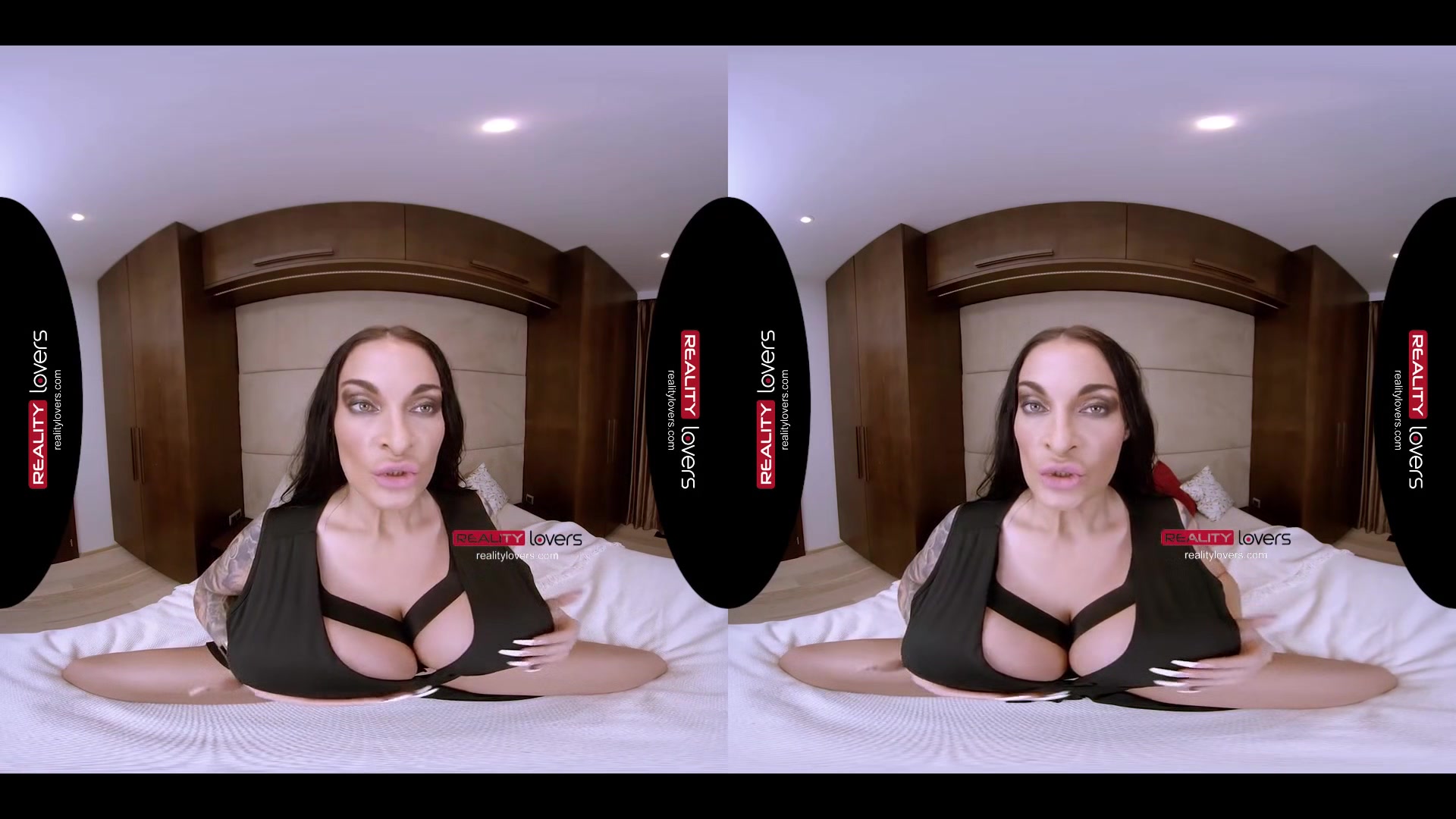 German Milf with Huge Boobs - RealityLovers