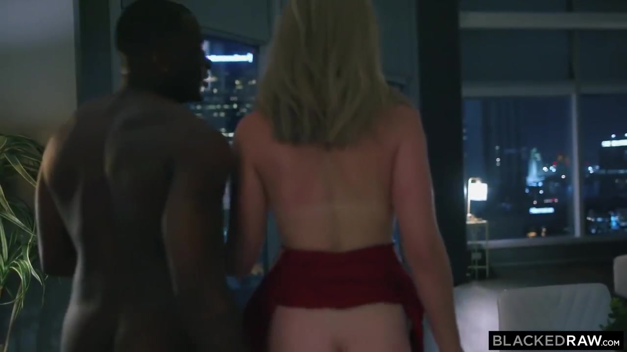 Go Crazy Over This Hit Black With Mia Melano
