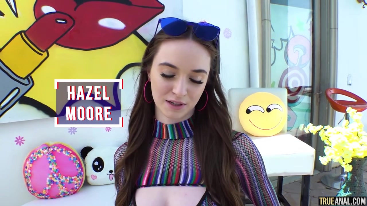 Hazel's Hypnotizing Ass
