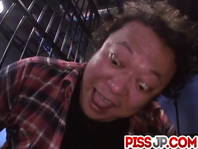 Minami Asaka endures two dongs to - More at Pissjp.com