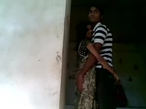 Indian video of a couple banging all dressed up