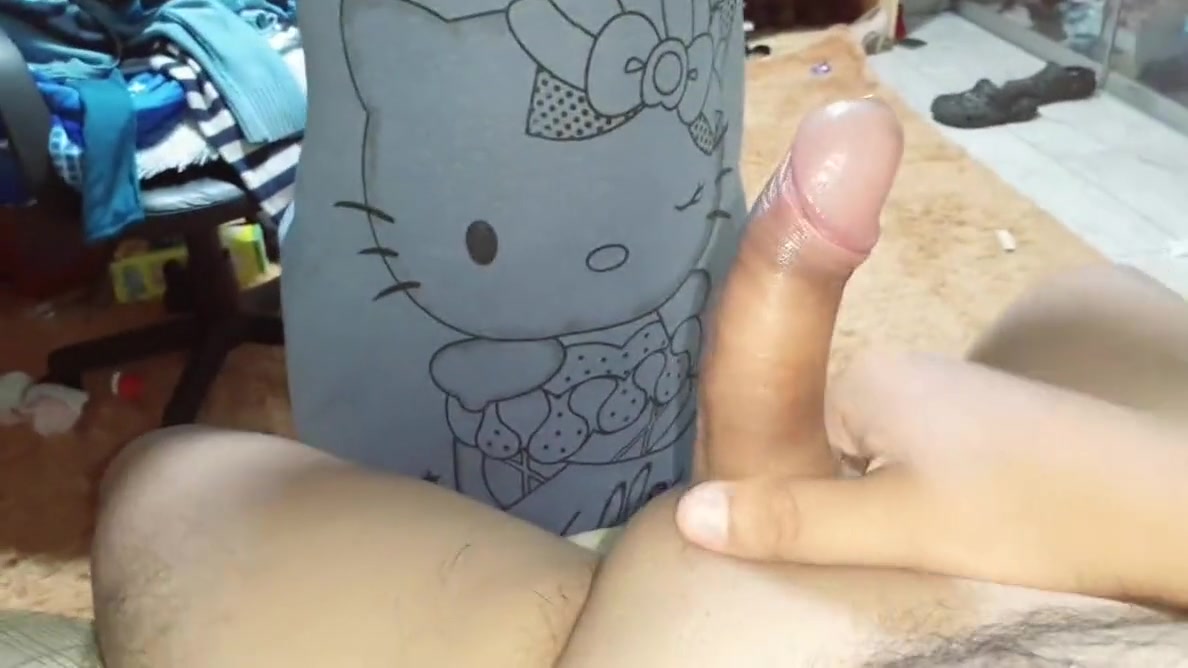Andy Sucks Her Too Well!!