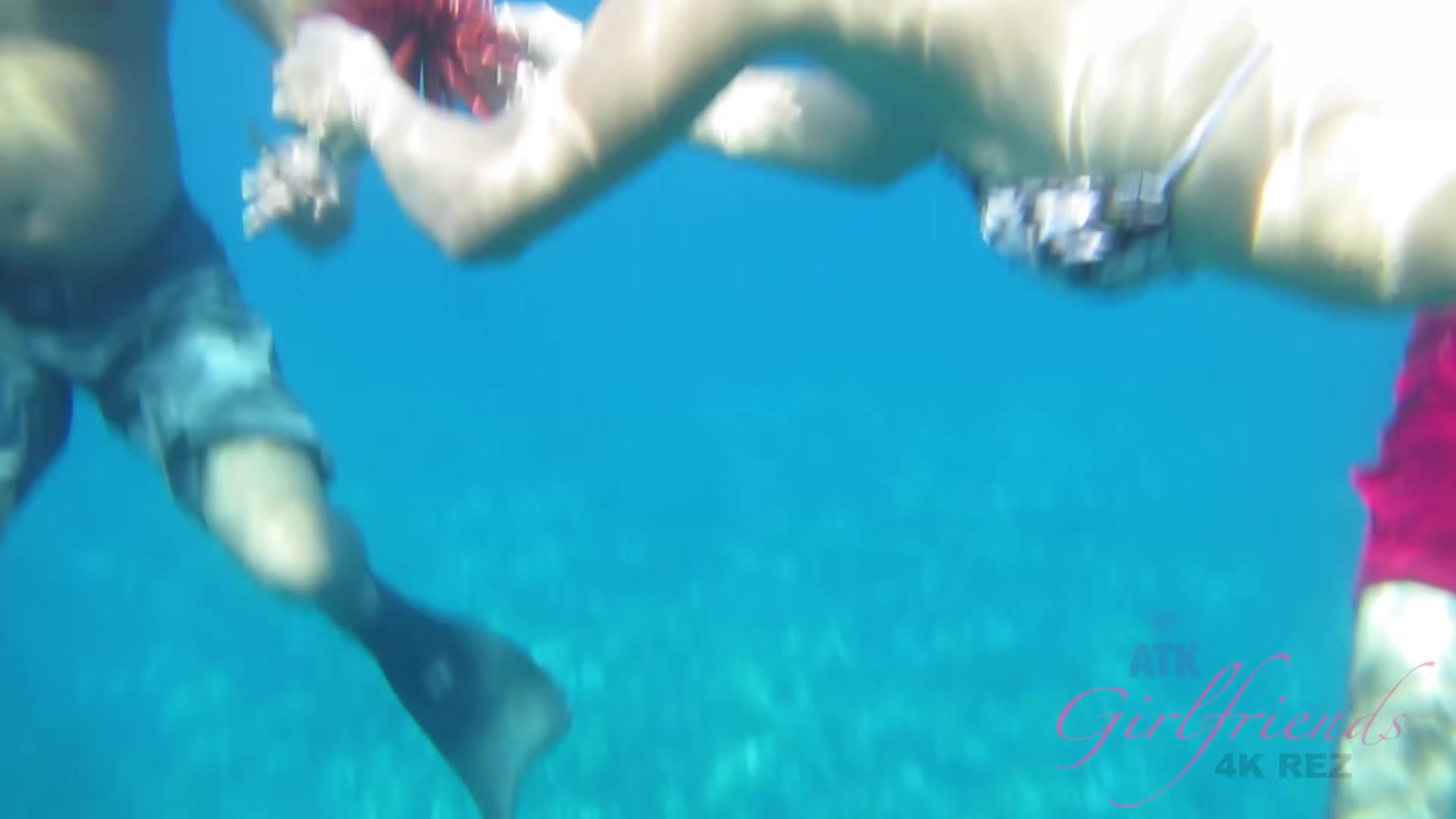 Virtual Vacation Hawaii With Gina Valentina 3/5