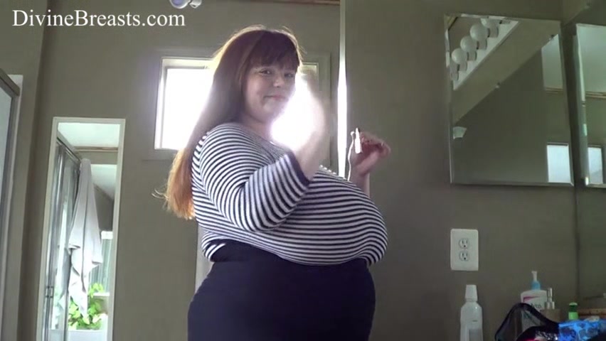 BBW Boobs Behind the Scenes