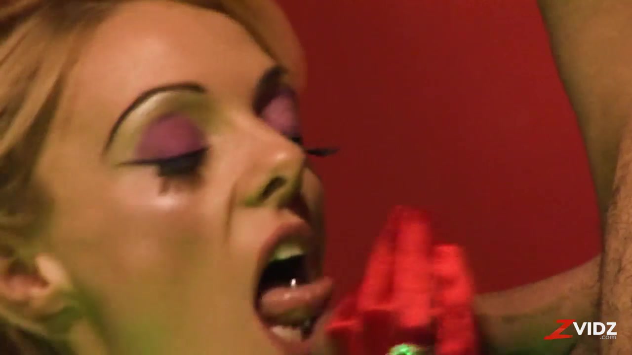 Stacey Saran Plays Gets Pounded