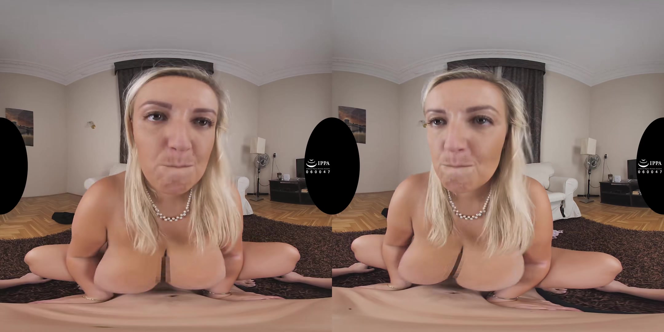 Krystal Swift - Big Tits Delivery! - ChinChinVR