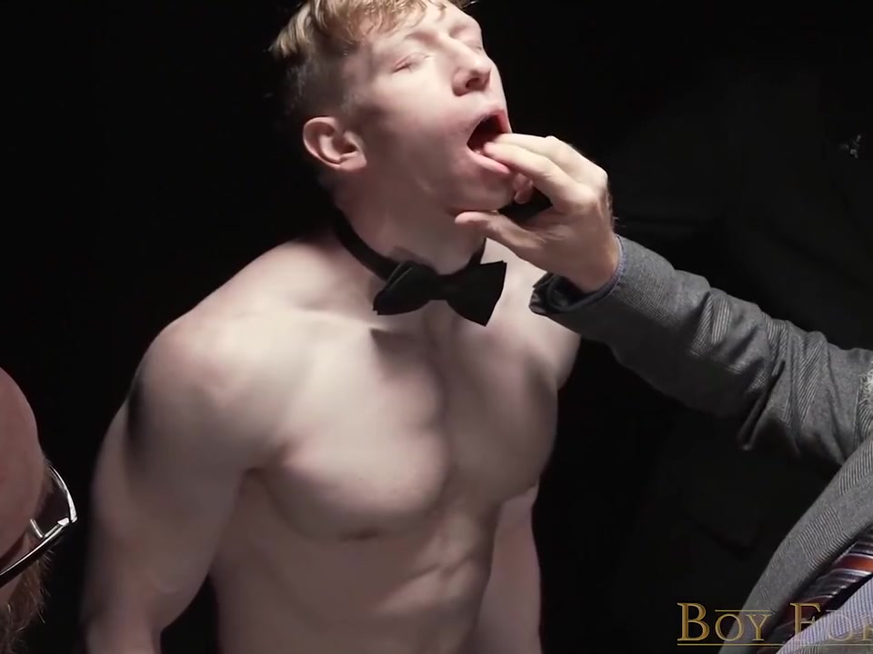 Bareback Bear Takes On His Twink